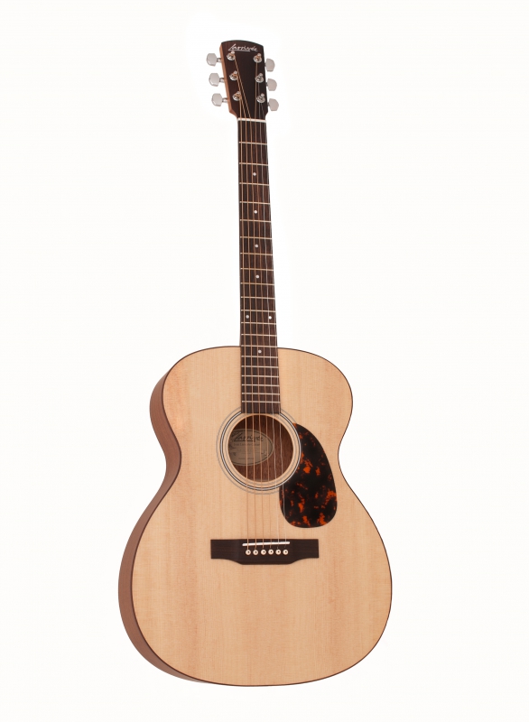 Larrivee OM-02吉他